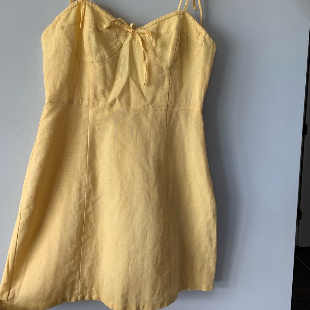 Forever 21 light yellow sundress